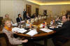 Consejo de ministrosLa vicepresidenta primera del Gobierno, María Teresa Fernández de la Vega (i), durante una reunión del Consejo de Ministros.
